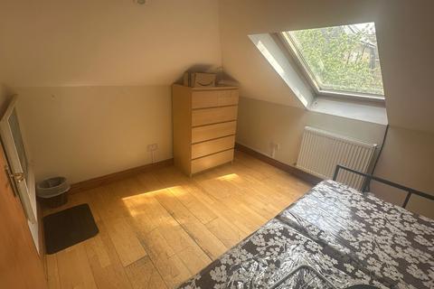 undefined, Beechcroft Gardens, Wembley HA9