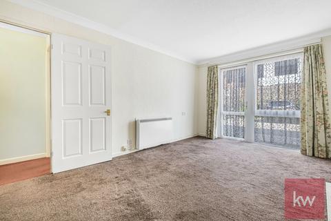 1 bedroom apartment for sale, Swanbrook Court, Bridge Avenue, Maidenhead SL6