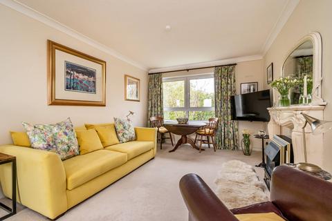 3 bedroom flat for sale, 26 West Court, Ravelston House Park, Edinburgh, EH4 3NP