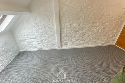 Flat, 28 Fore Street, Callington, PL17 7AD