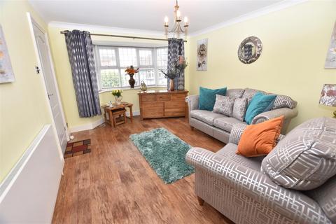 1 bedroom detached bungalow for sale, Athos Road, Canvey Island SS8