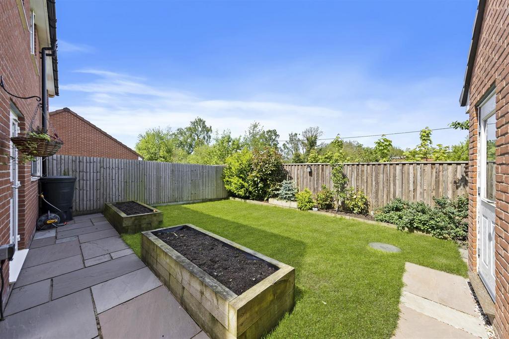 44 Summerlin Dr Web04.jpg