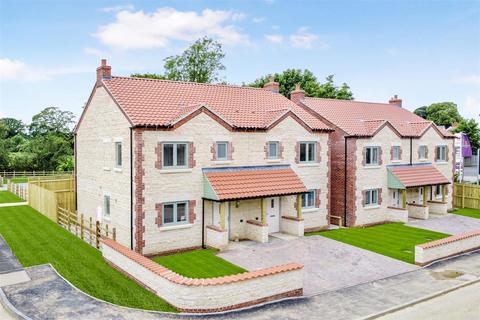 3 bedroom semi-detached house for sale, King's Meadow, Leadenham, Lincoln