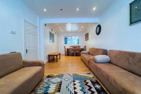 27 Burwell Road, London, E10 7QG