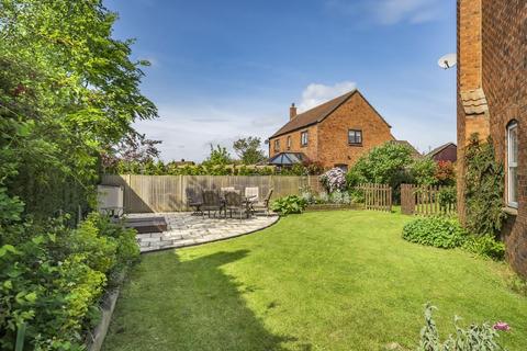 4 bedroom detached house for sale, Great Close, Cawood