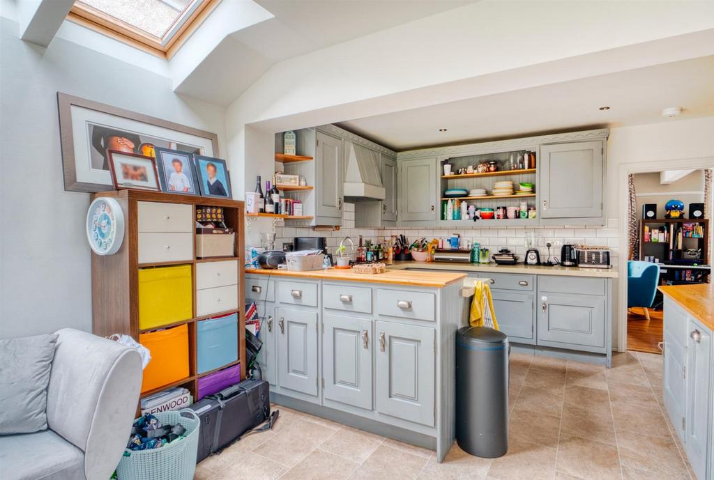 4 Dining - 16 Hill Burn  - Real estate photography