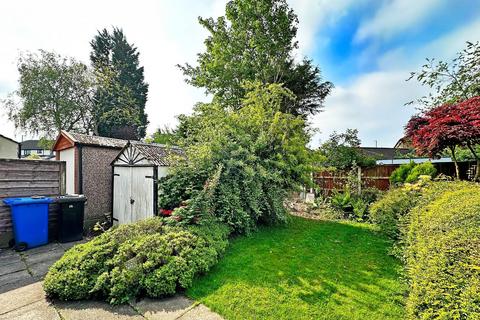3 bedroom semi-detached house for sale, Vale Road, Timperley
