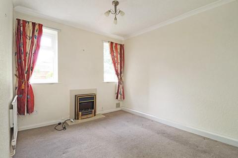 3 bedroom semi-detached house for sale, Vale Road, Timperley