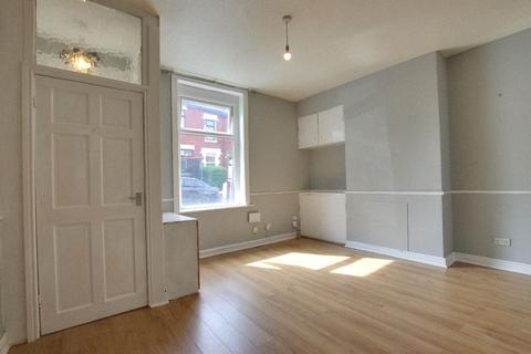 2 bedroom terraced house to rent, Pritchard Street, Blackburn