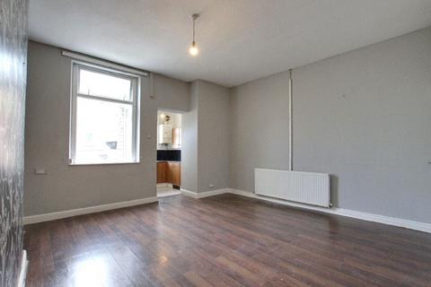 2 bedroom terraced house to rent, Pritchard Street, Blackburn