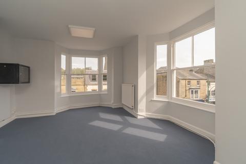 Office to rent, Hardwick Street, Buxton, Derbyshire, sk17