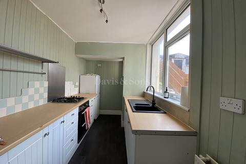 2 bedroom terraced house to rent, Caerleon Road, Newport. NP19 7LT