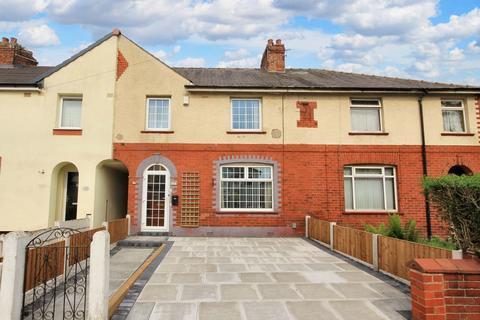 3 bedroom terraced house for sale, Holly Avenue, Newton-Le-Willows, WA12