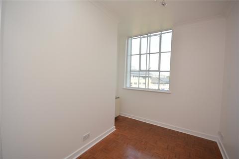 2 bedroom apartment to rent, Durrant Court, Brook Street, CM1