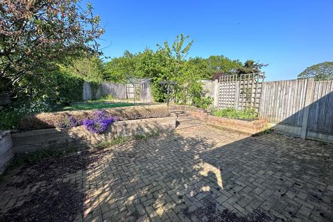 2 bedroom bungalow for sale, Meadow Road, Sturry, Canterbury, Kent, CT2