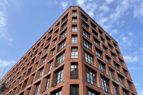 2 bedroom apartment to rent, Apt 8.08 :: One Silk Street