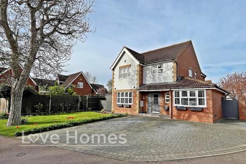 4 bedroom detached house for sale, Naseby Place, Flitwick