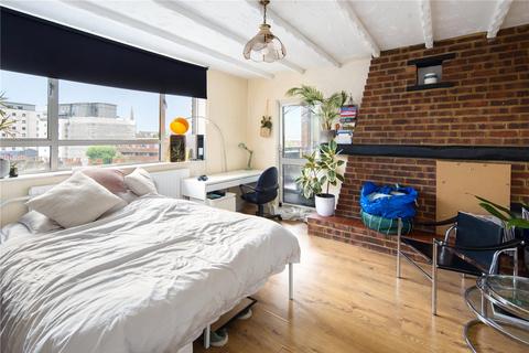 2 bedroom flat for sale, Sims House, Commercial Road, London, E1