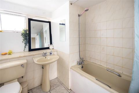 2 bedroom flat for sale, Sims House, Commercial Road, London, E1