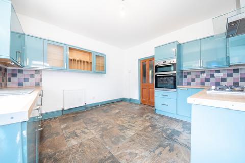 51 Cliffefield Road, Sheffield, S8 9DJ