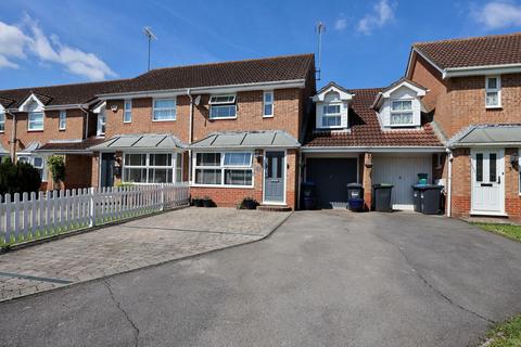 3 bedroom semi-detached house for sale, Valentine Drive, Burgess Hill, RH15