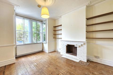 1 bedroom flat to rent, Chambers Gardens, London, N2