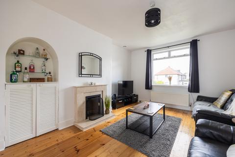 2 bedroom flat for sale, Sighthill Gardens, Edinburgh EH11