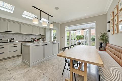 4 bedroom house to rent, Wallingford Avenue, London, W10
