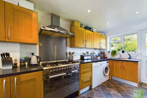 3 bedroom semi-detached house for sale, Reynards Close, Winnersh, Wokingham, Berkshire, RG41