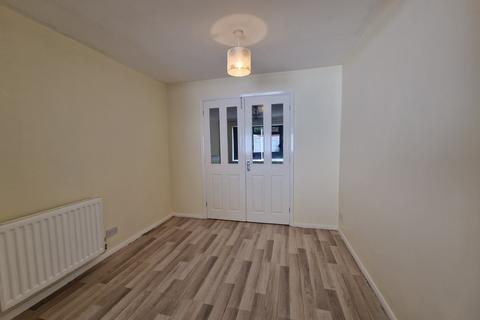 3 bedroom detached house to rent, Sandmere Rise, Wolverhampton WV10