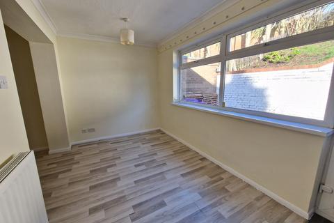 3 bedroom detached house to rent, Sandmere Rise, Wolverhampton WV10