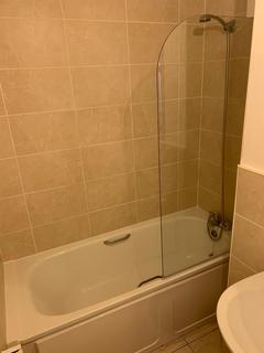 2 bedroom apartment to rent, Bispham House, Lace Street, Liverpool