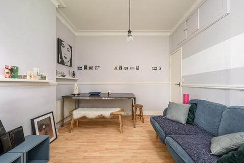 2 bedroom flat for sale, North Fort Street, Edinburgh EH6