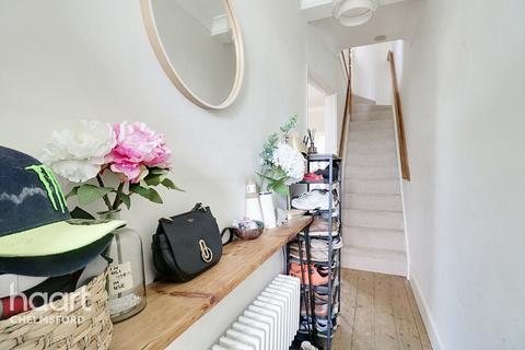 85 Beehive Lane, Chelmsford, CM2 9TJ