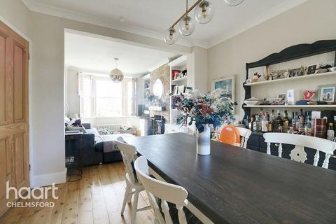 85 Beehive Lane, Chelmsford, CM2 9TJ