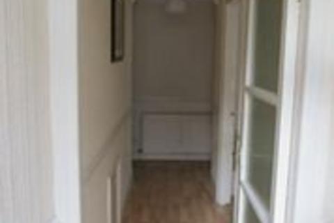 2 bedroom ground floor flat to rent, Fenham, Tyne and Wear NE4