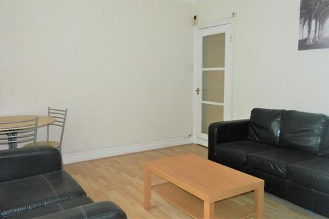 2 bedroom ground floor flat to rent, Fenham, Tyne and Wear NE4