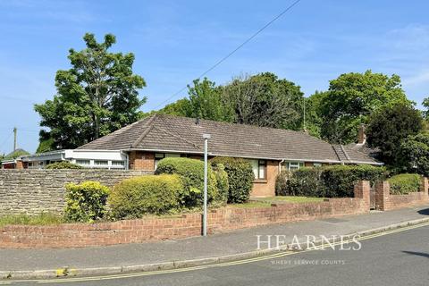 2 bedroom semi-detached bungalow for sale, Langside Avenue, Wallisdown, Poole, BH12