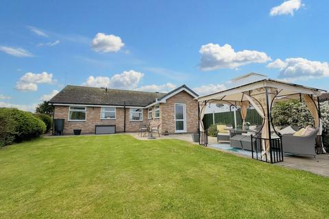 2 bedroom detached bungalow for sale, Rhodfa Cregyn, Abergele, Conwy, LL22 9YL