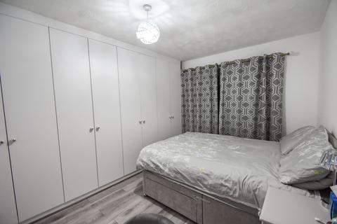 1 bedroom flat for sale, Bury New Road, Moor End Court, M7