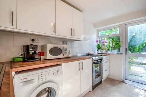 3 bedroom terraced house for sale, Silvester Close, Basingstoke, Hampshire