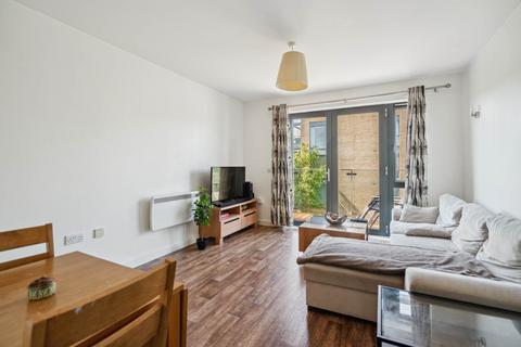 1 bedroom flat for sale, Hunsdon Court, Goddard Drive, Bushey