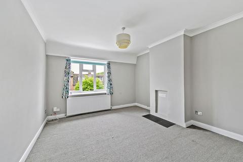 2 bedroom apartment for sale, Richmond Road, Cranmer Court Richmond Road, KT2