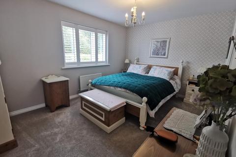 4 bedroom detached house for sale, Darsley Gardens, Benton, Newcastle upon Tyne, NE12