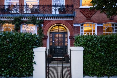 7 bedroom semi-detached house for sale, Elmbourne Road, SW17