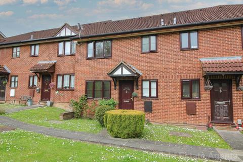 1 bedroom cluster house for sale, St Andrews Terrace, South Oxhey