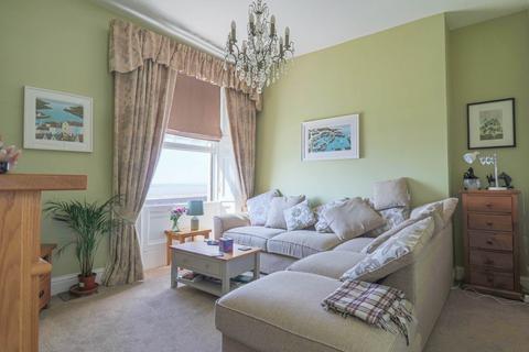 2 bedroom flat for sale, The Esplanade - Stunningly Presented/ Panoramic Sea Views