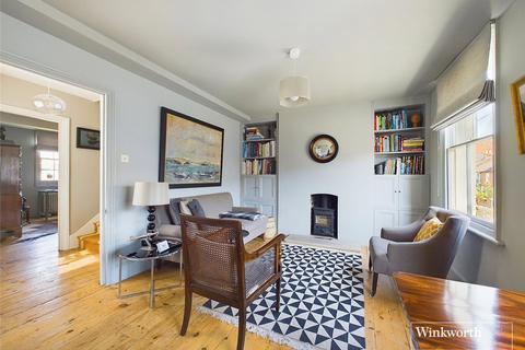 3 bedroom end of terrace house to rent, Watlington Street, Reading, RG1
