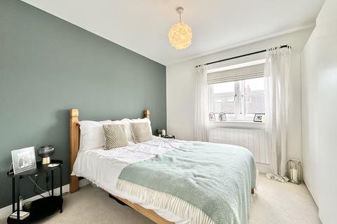 1 bedroom flat to rent, Beech Apartments, Beech Grove Avenue, Garforth