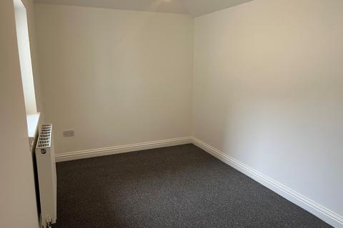 1 bedroom flat to rent, Basement Flat St Johns